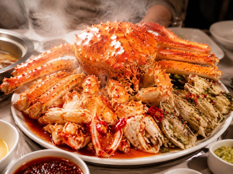 阿荣旗俄罗斯帝王蟹多味海鲜套餐